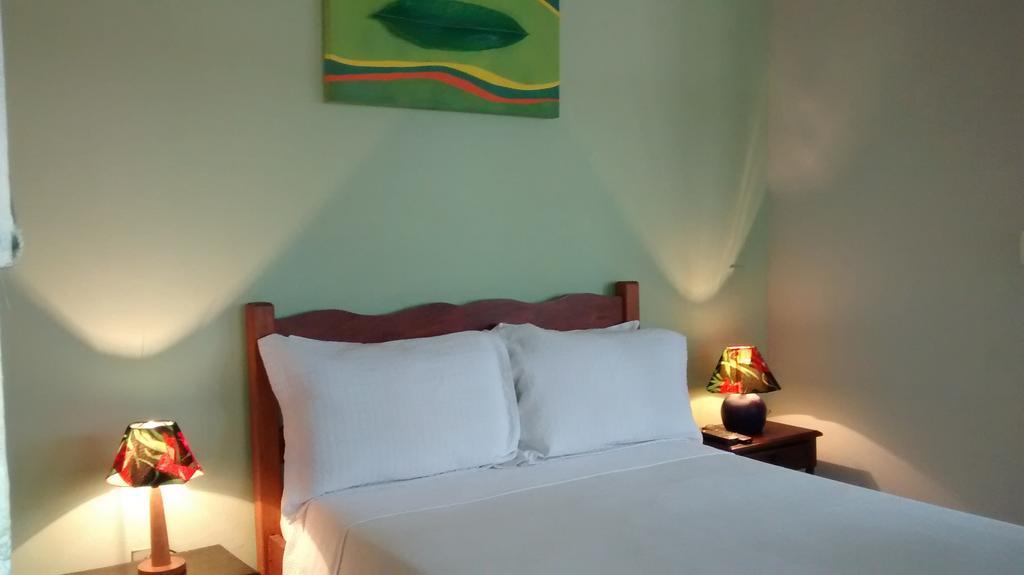 Pousada Arte Colonial - Casarao Historico Do Sec XVIII - Lancha Propria ปาราตี ห้อง รูปภาพ